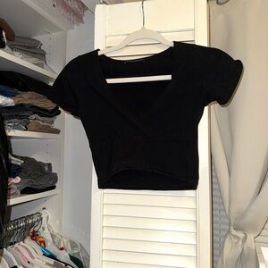 Brandy Melville Short Sleeve V-Neck in Black